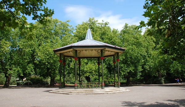 Bandstand Battersea Park (1)